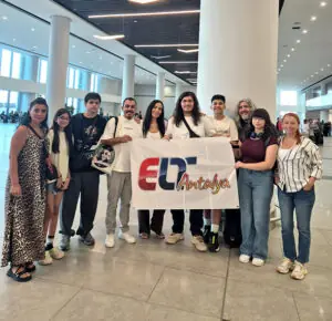 Macaristan’da Üniversite Eğitimi: ELT Antalya Öğrencileri Yola Çıktı
