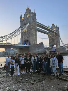 Çerkezköy Anadolu Lisesi Öğrencilerinin Londra Yaz Okulu Deneyimi