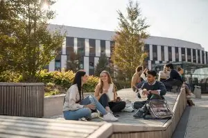 Viyana Ekonomi ve İşletme Üniversitesi