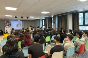 ELT Kocaeli’den Körfez Atatürk Anadolu Lisesinde Yurtdışı Eğitim Semineri