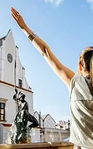 Polonya'da Üniversite Eğitimi Rehberi: Adım Adım Polonya