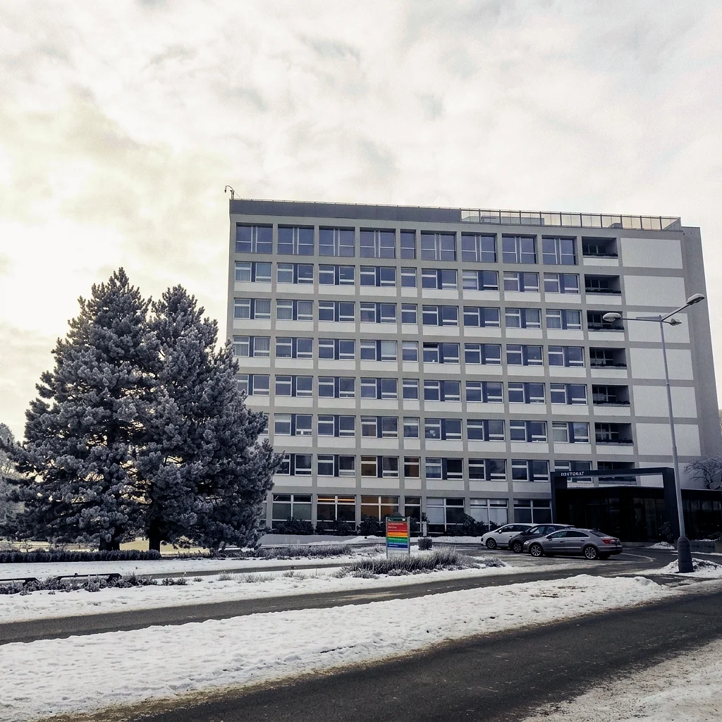 Çek Yaşam Bilimleri Üniversitesi