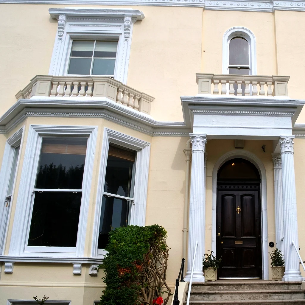 English Language Center Eastbourne (ELC Eastbourne)