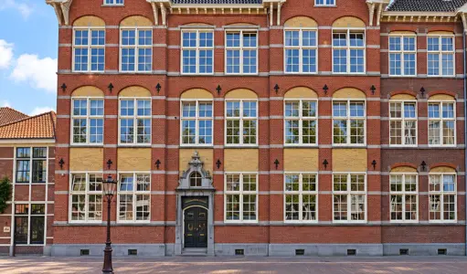 UE Amsterdam