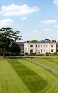 Leighton Park School